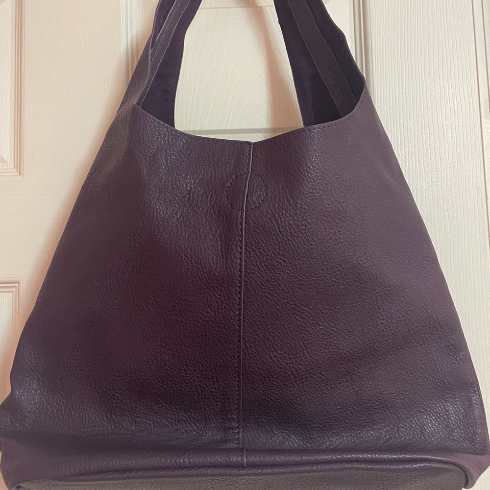 Boho Style purse- purple. Smoke free home. Accepting all reasonable offers!